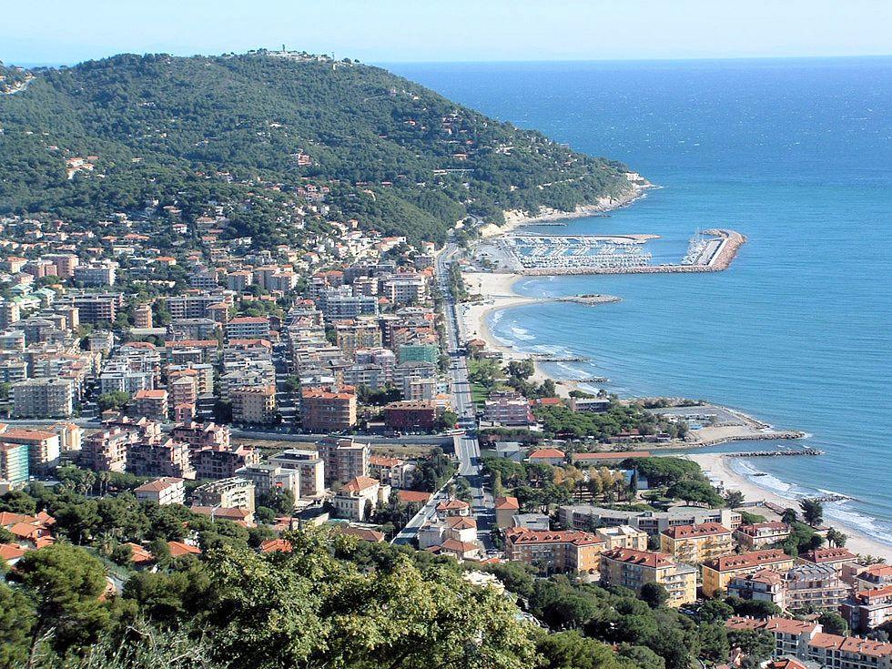 Ferienwohnung Sapore Di Sale Marina dʼMarina dʼAndora Exterior foto