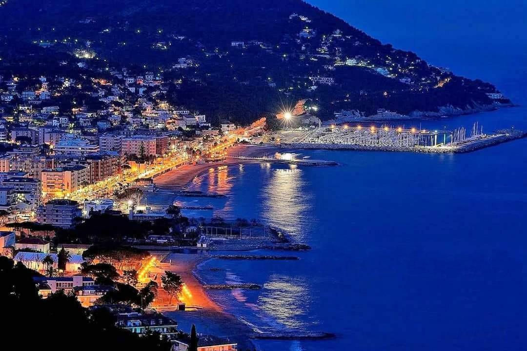 Ferienwohnung Sapore Di Sale Marina dʼMarina dʼAndora Exterior foto
